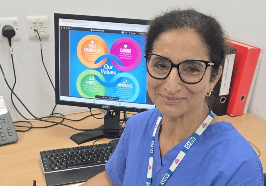 Consultant Gynaecologist and menopause specialist, Miss Veena Kaul